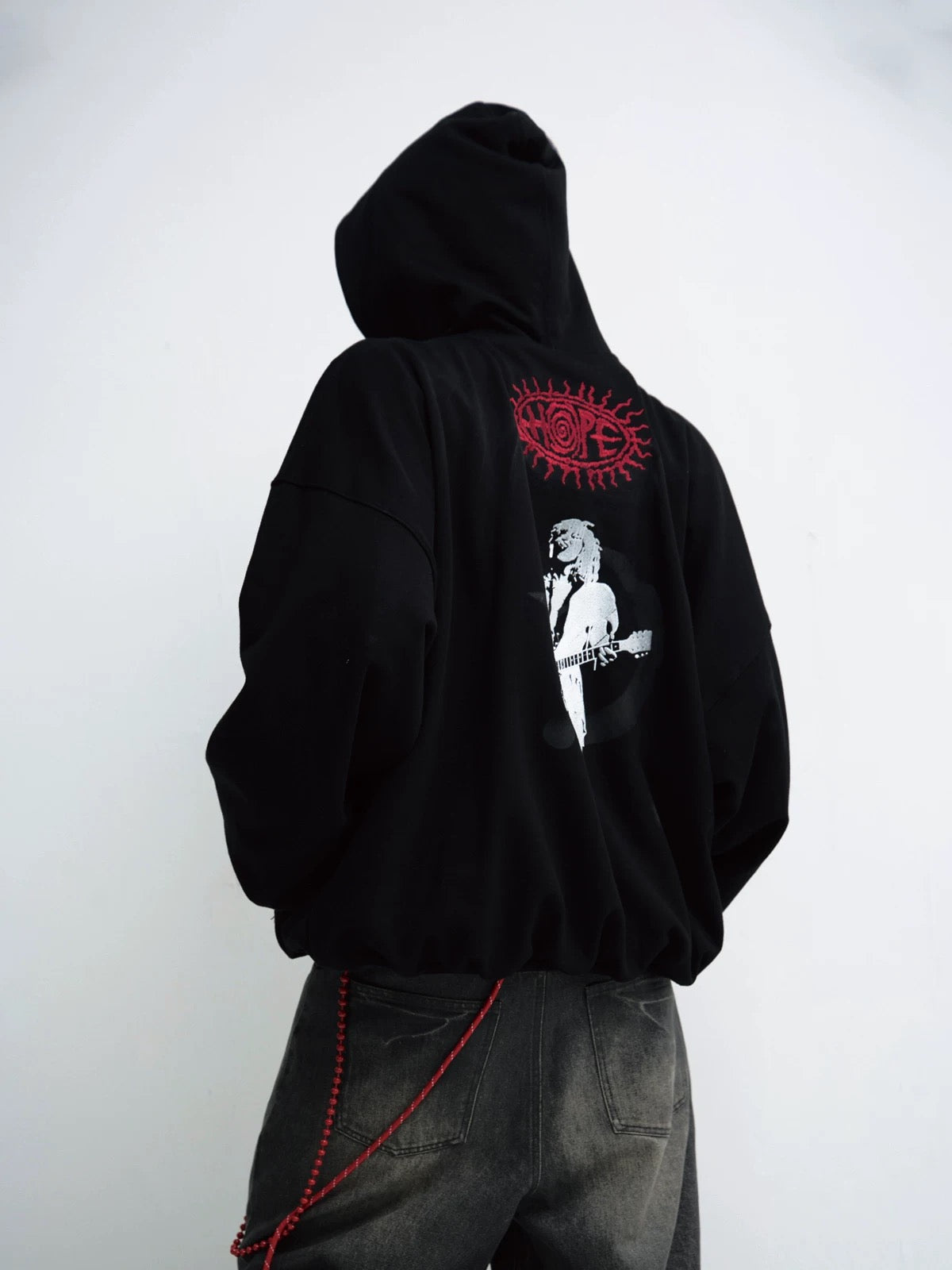 Five red star embroidered black hoodie