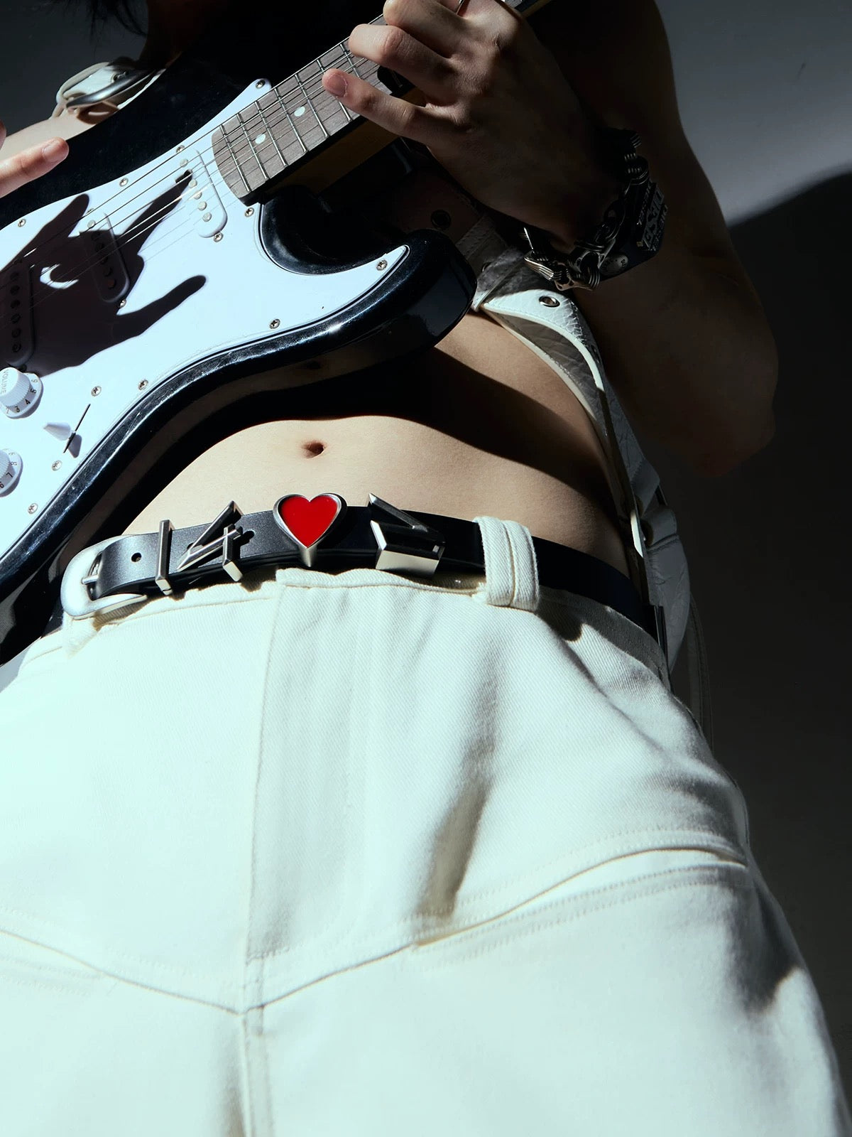 X 402EPHTO heartfelt limited edition leather belt