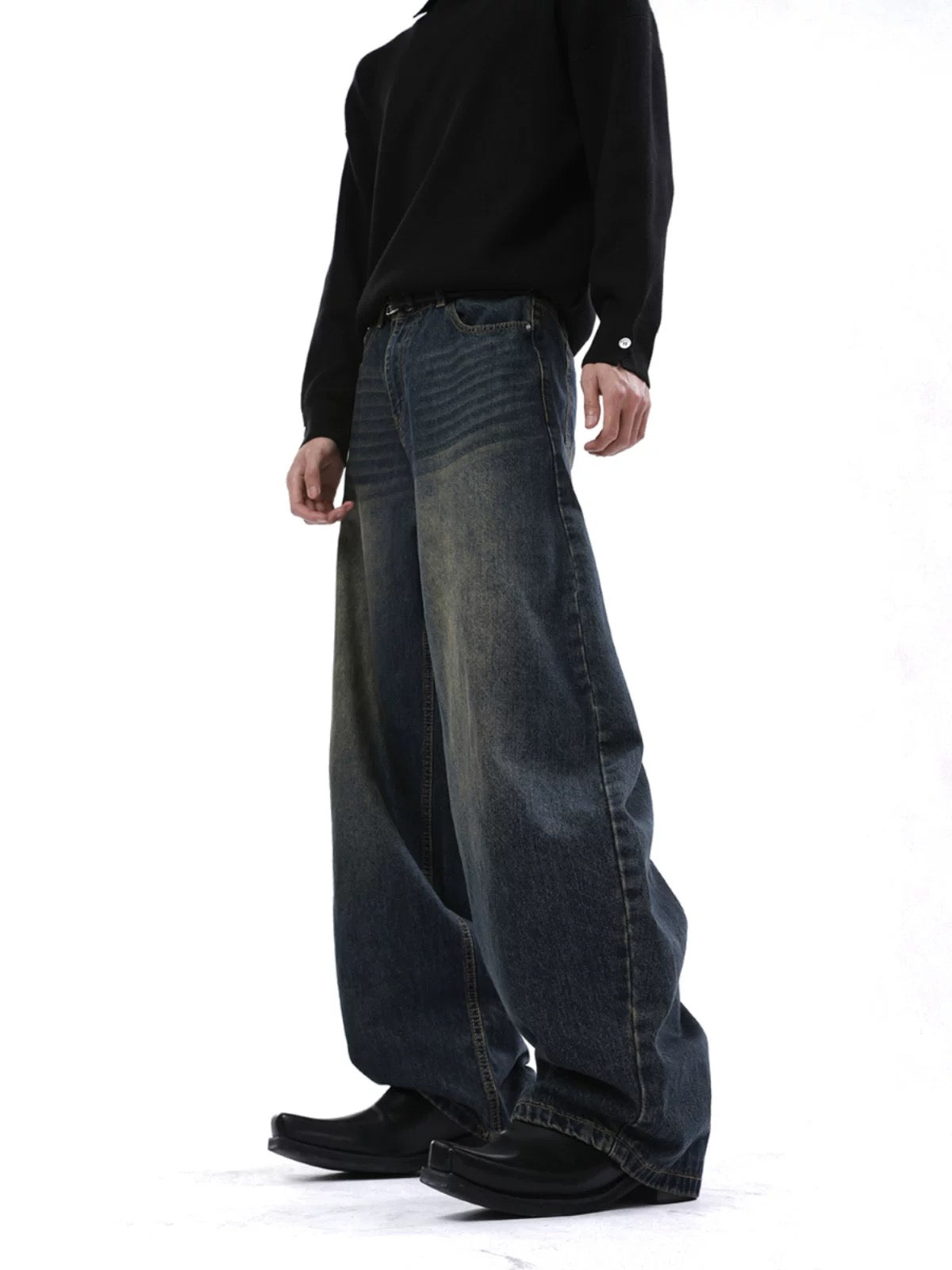 Vintage old fashioned straight-leg jeans