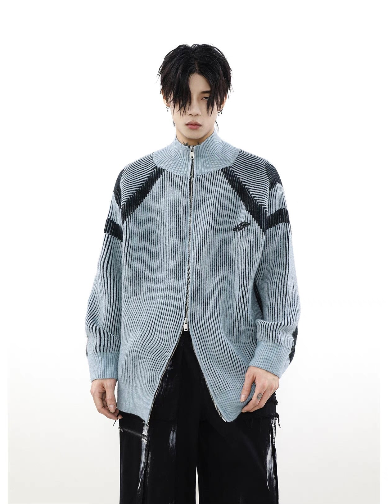 Vivid stripe highneck zip knit