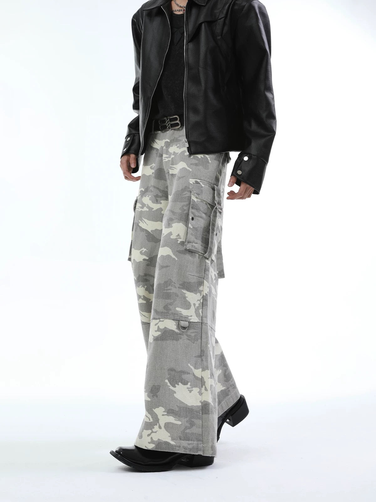 Strap pocket slimming camouflage pants