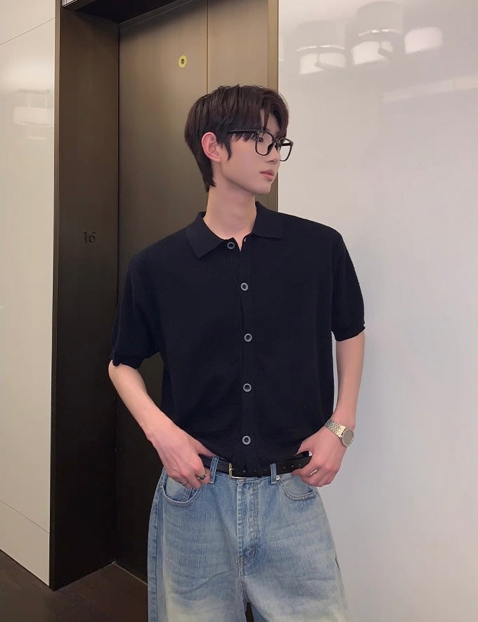 Midnight mood knit polo for urban gentleman