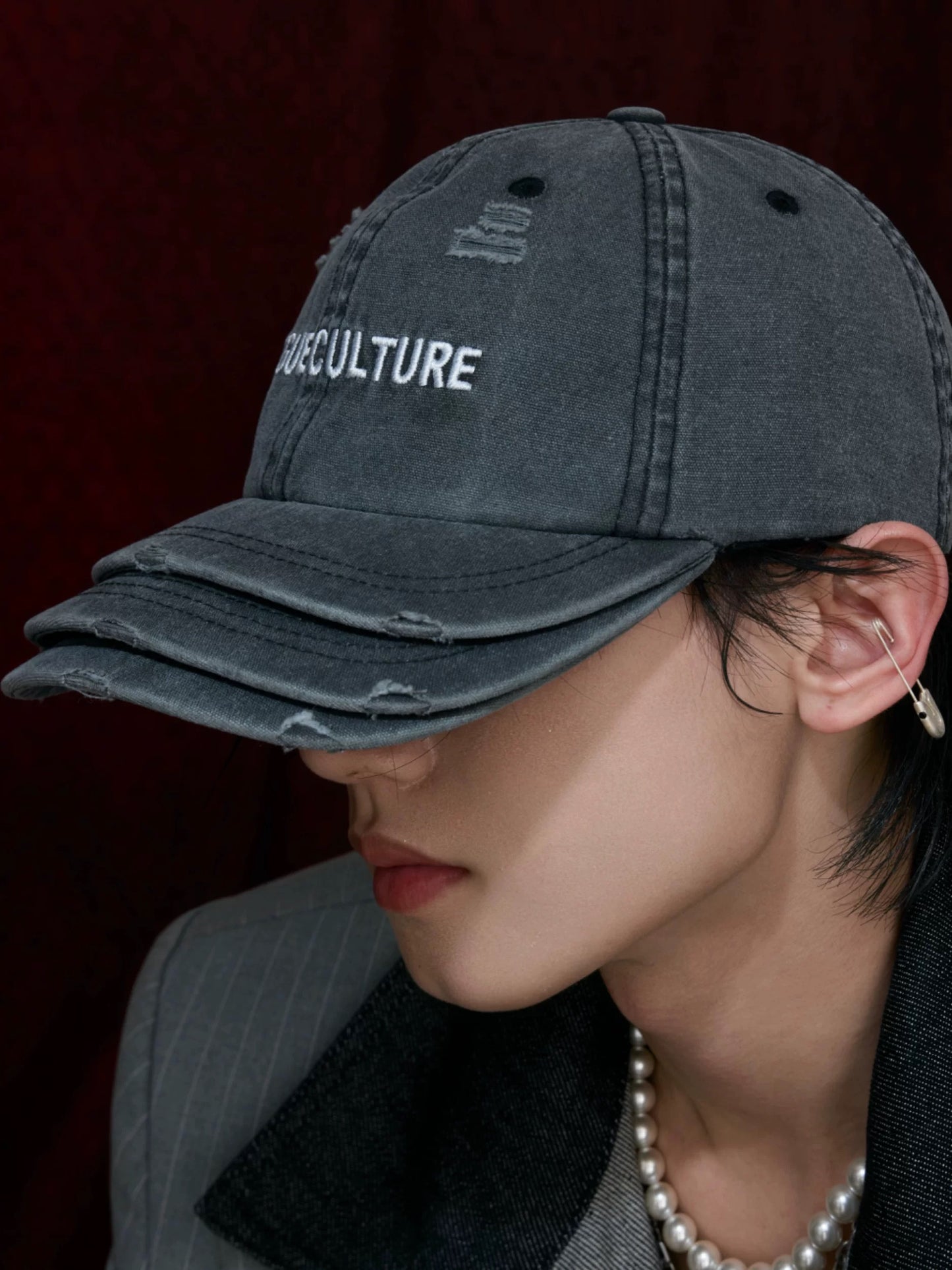 Vintage brim design layer cap