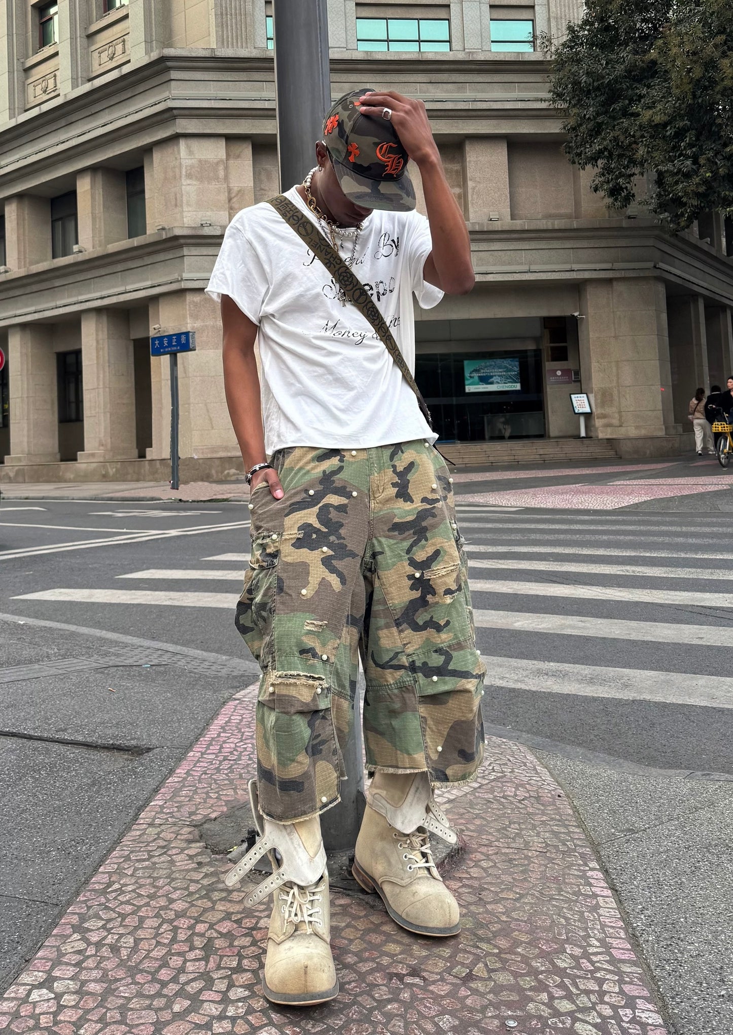 M65 improved baggy camouflage hole pearl shorts