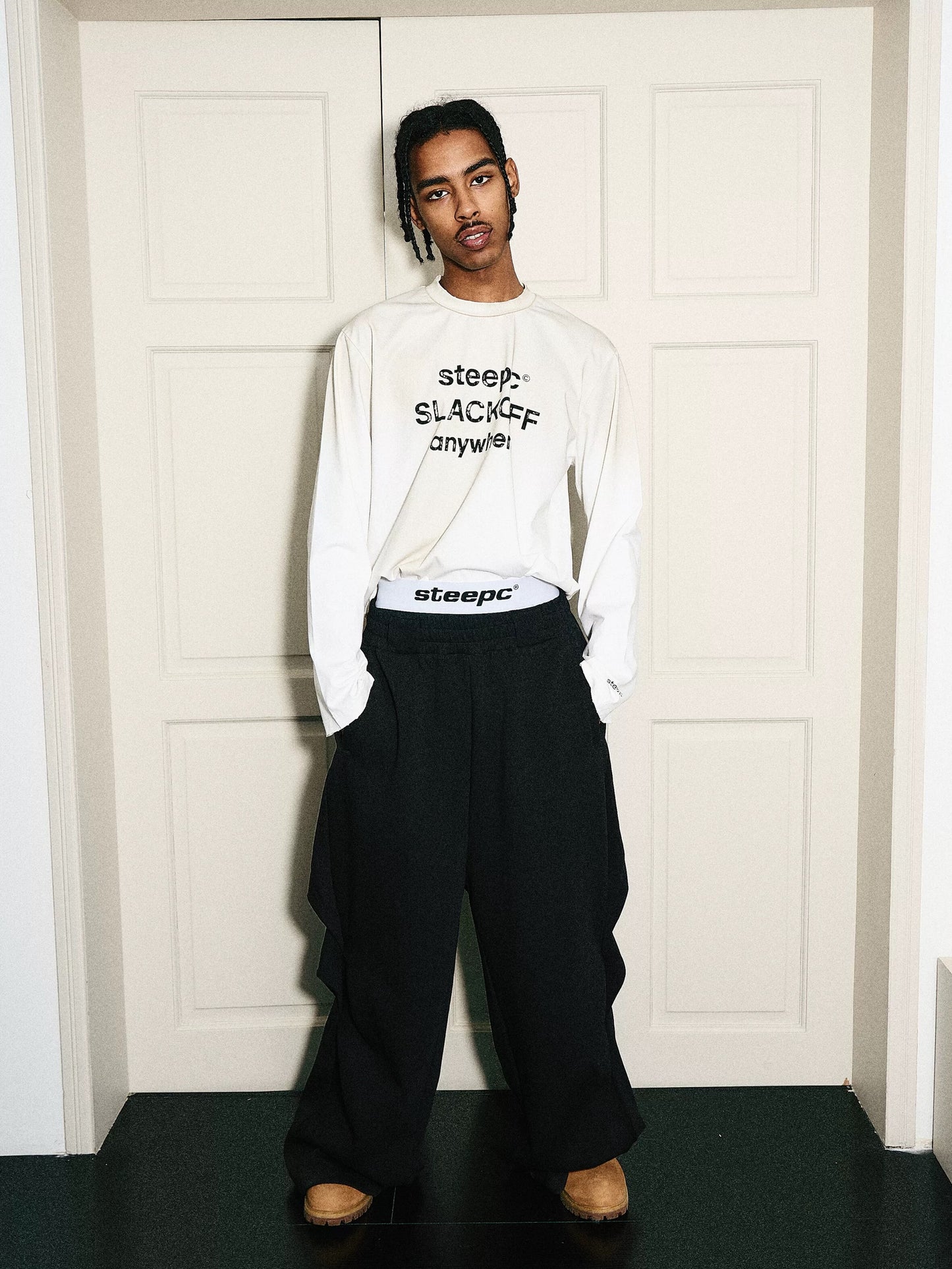 Suspended air trimmed pleated loose baggy pants