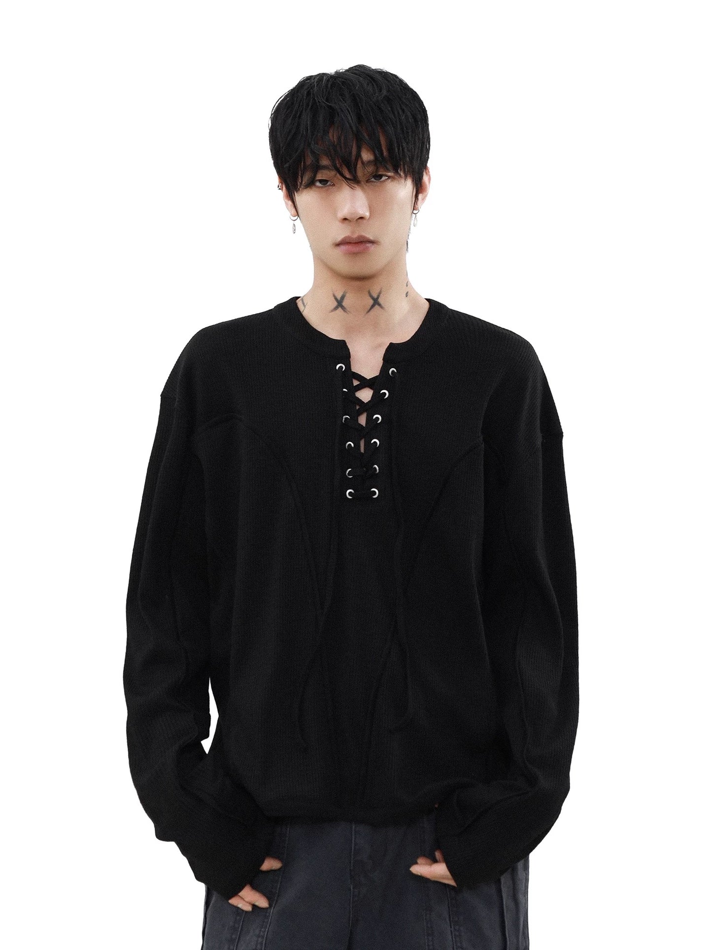 Strap knit long-sleeve t-shirt