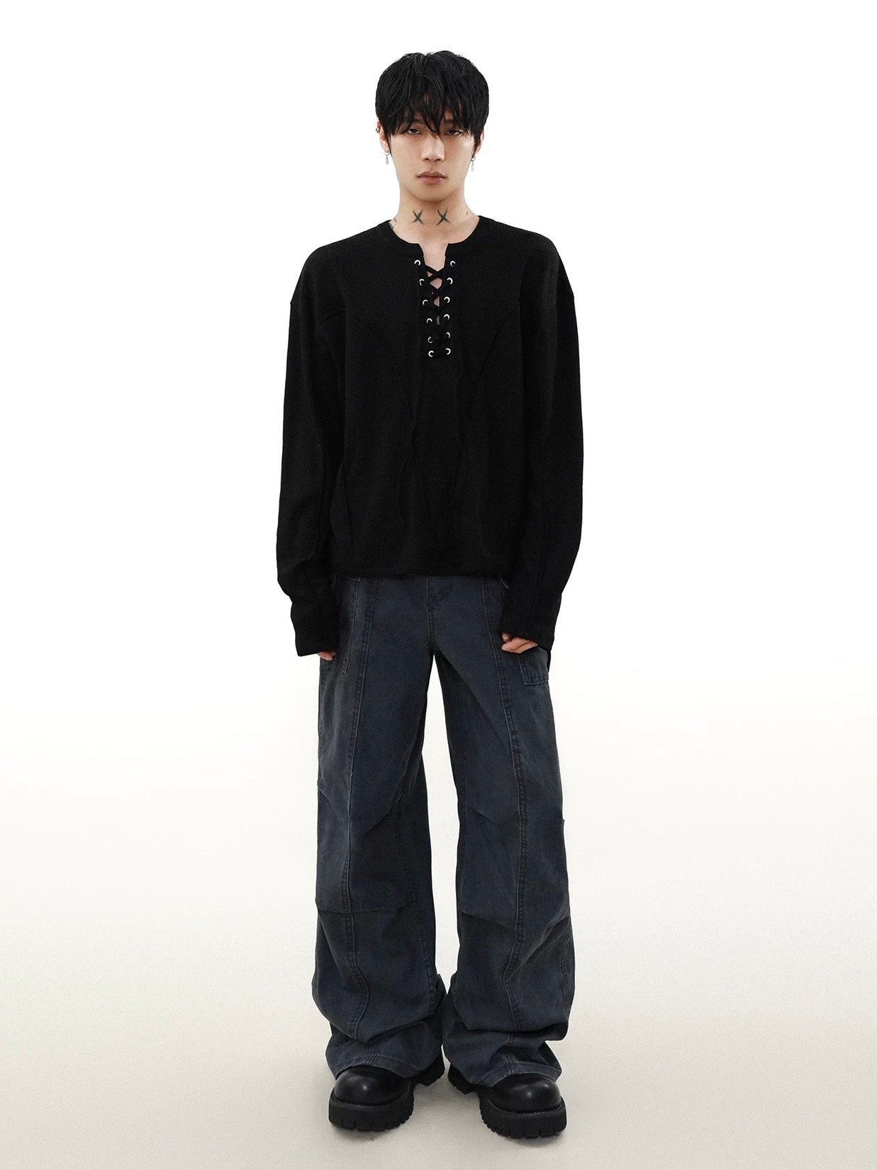 Strap knit long-sleeve t-shirt