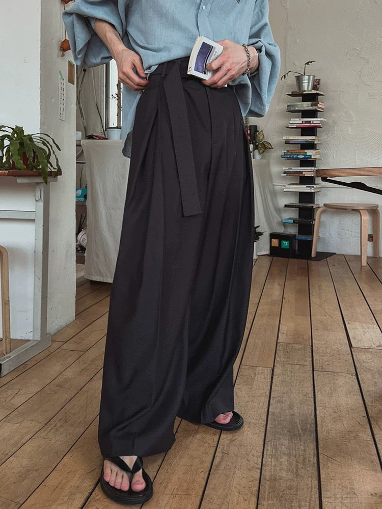 Shadow gravity wide leg pleated pants