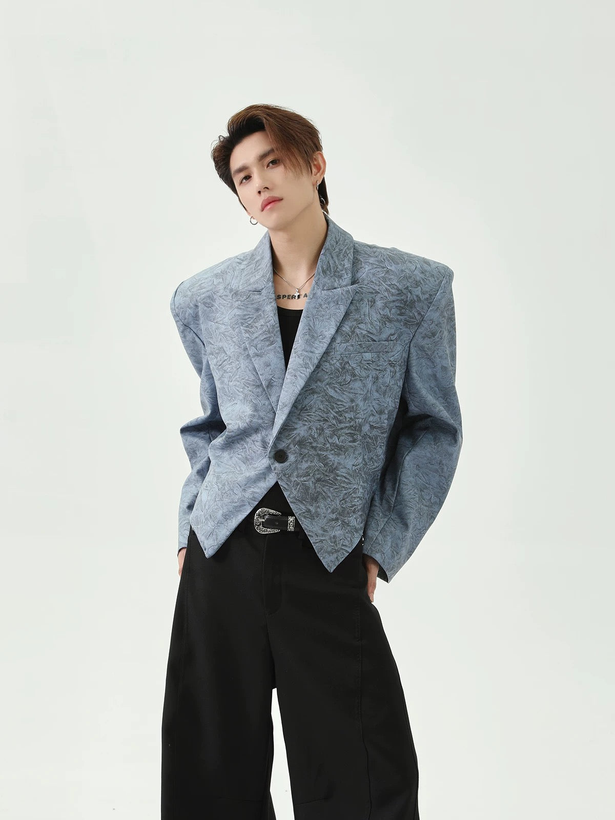 Irregular shoulder short suit jacket