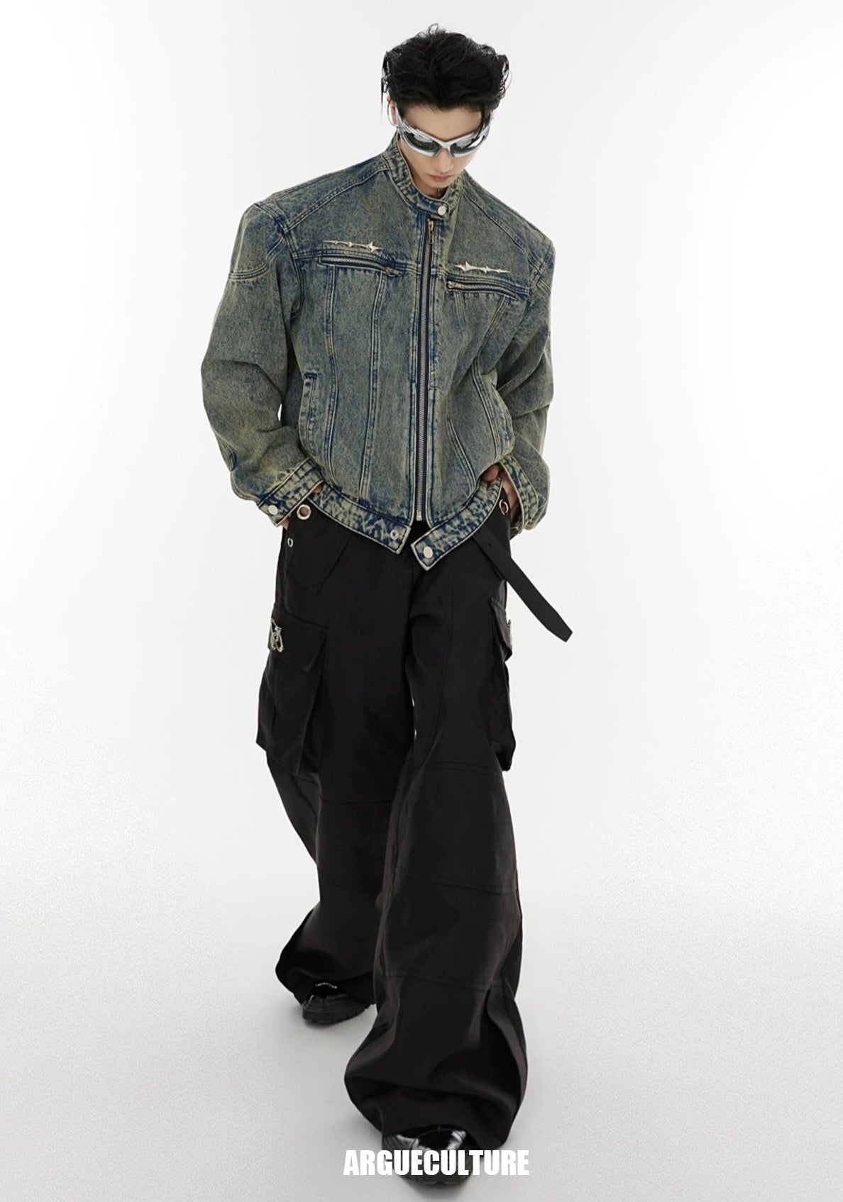 Vintage metallic logo short denim jacket