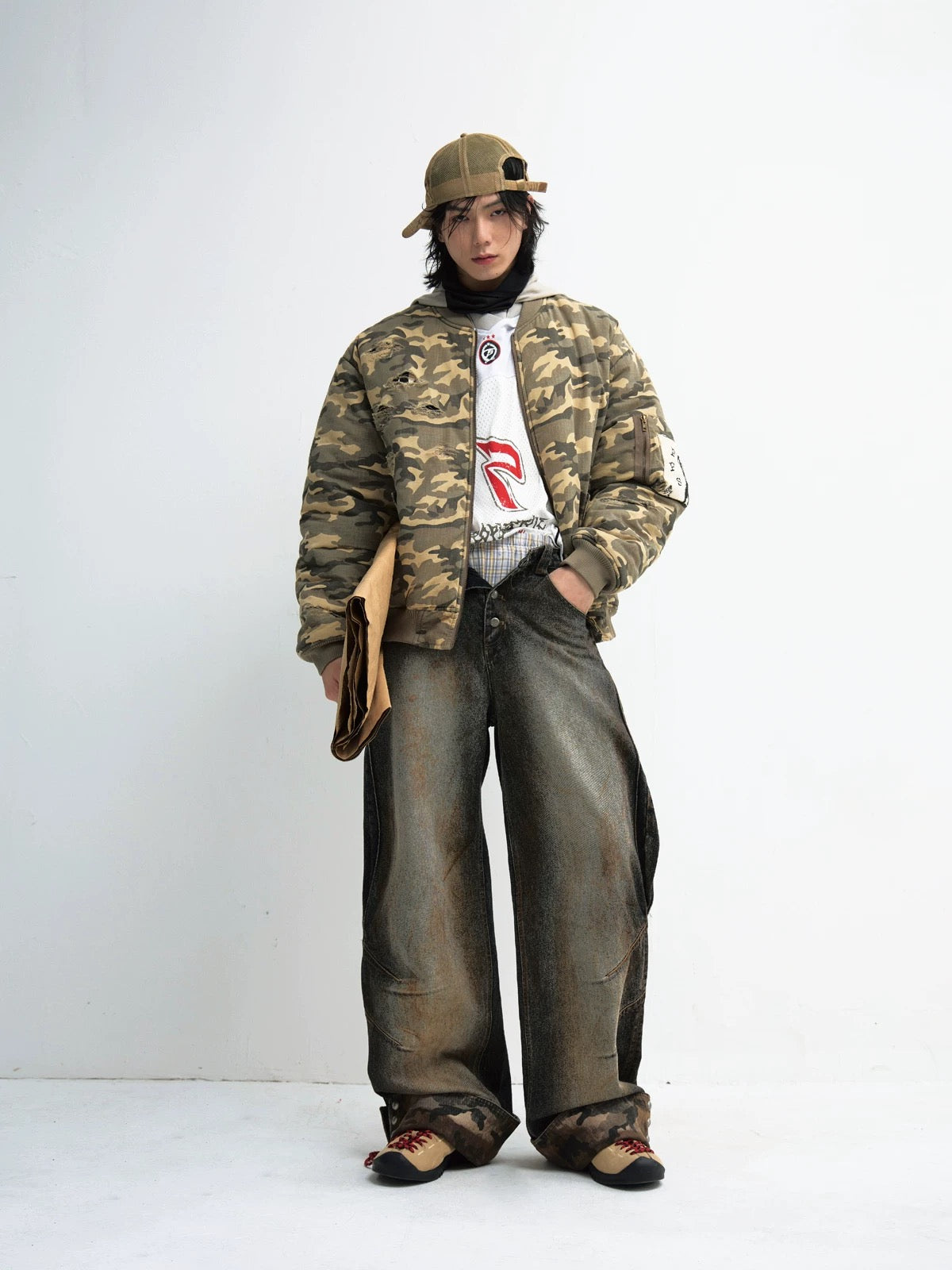 Mud dye camouflage straight leg jeans