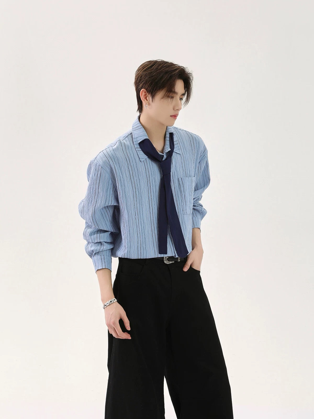 Color coded striped design tie long sleeve shirt