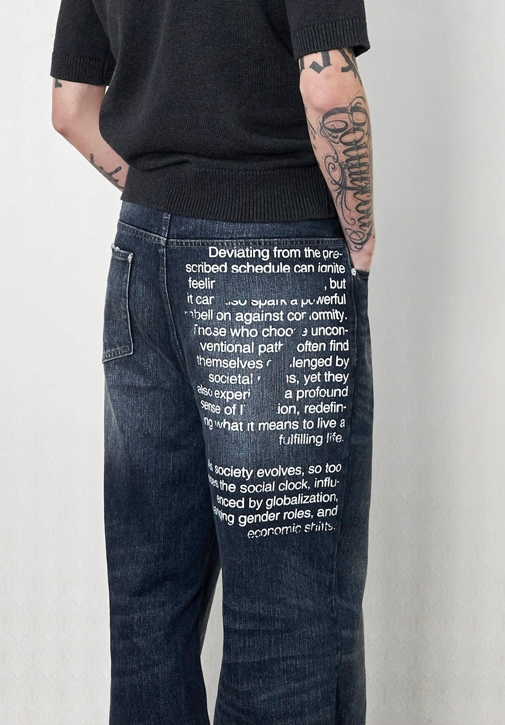 Deep haze firecracker washed half print denim pants