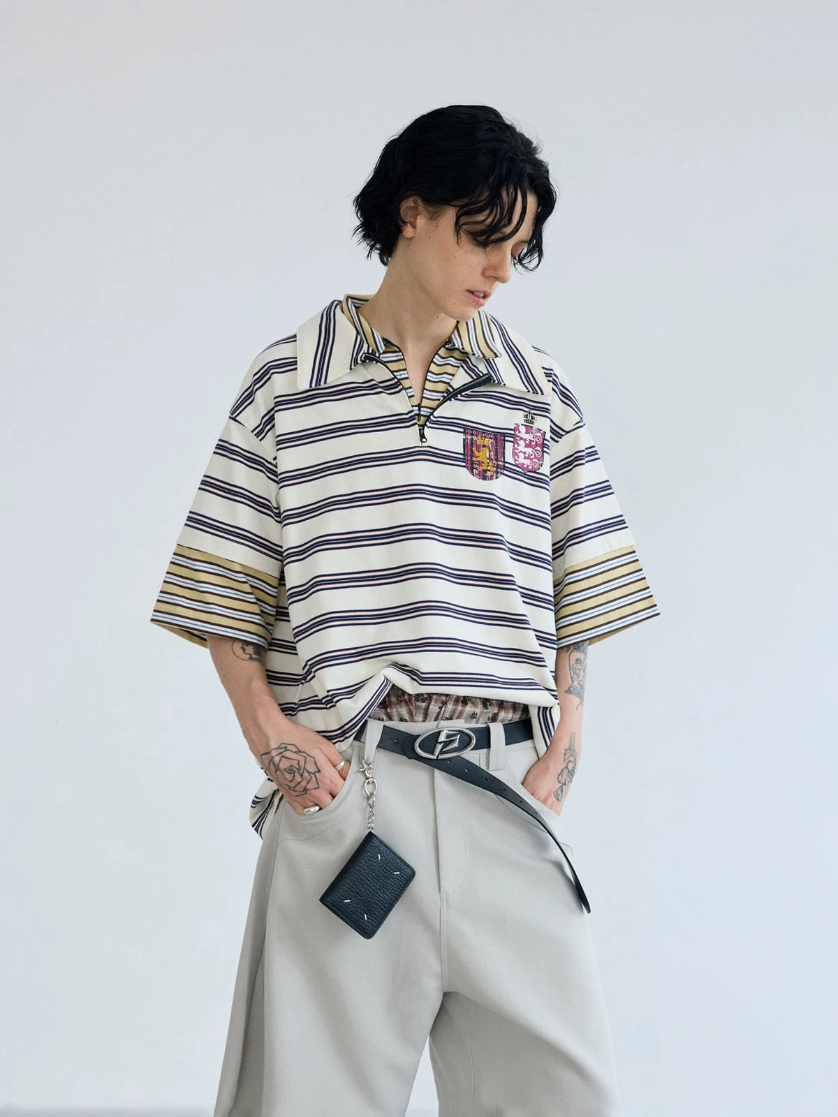 Color stripe cufflink polo collar t-shirt