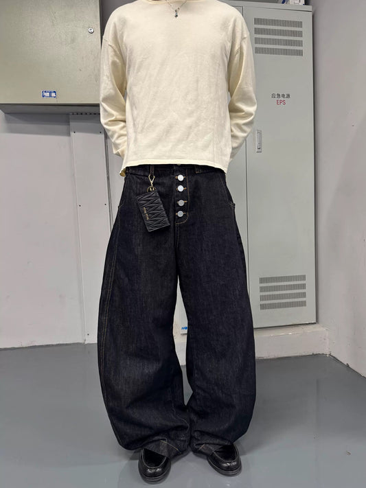 Hidden magnetic buckles curved blade cow jeans