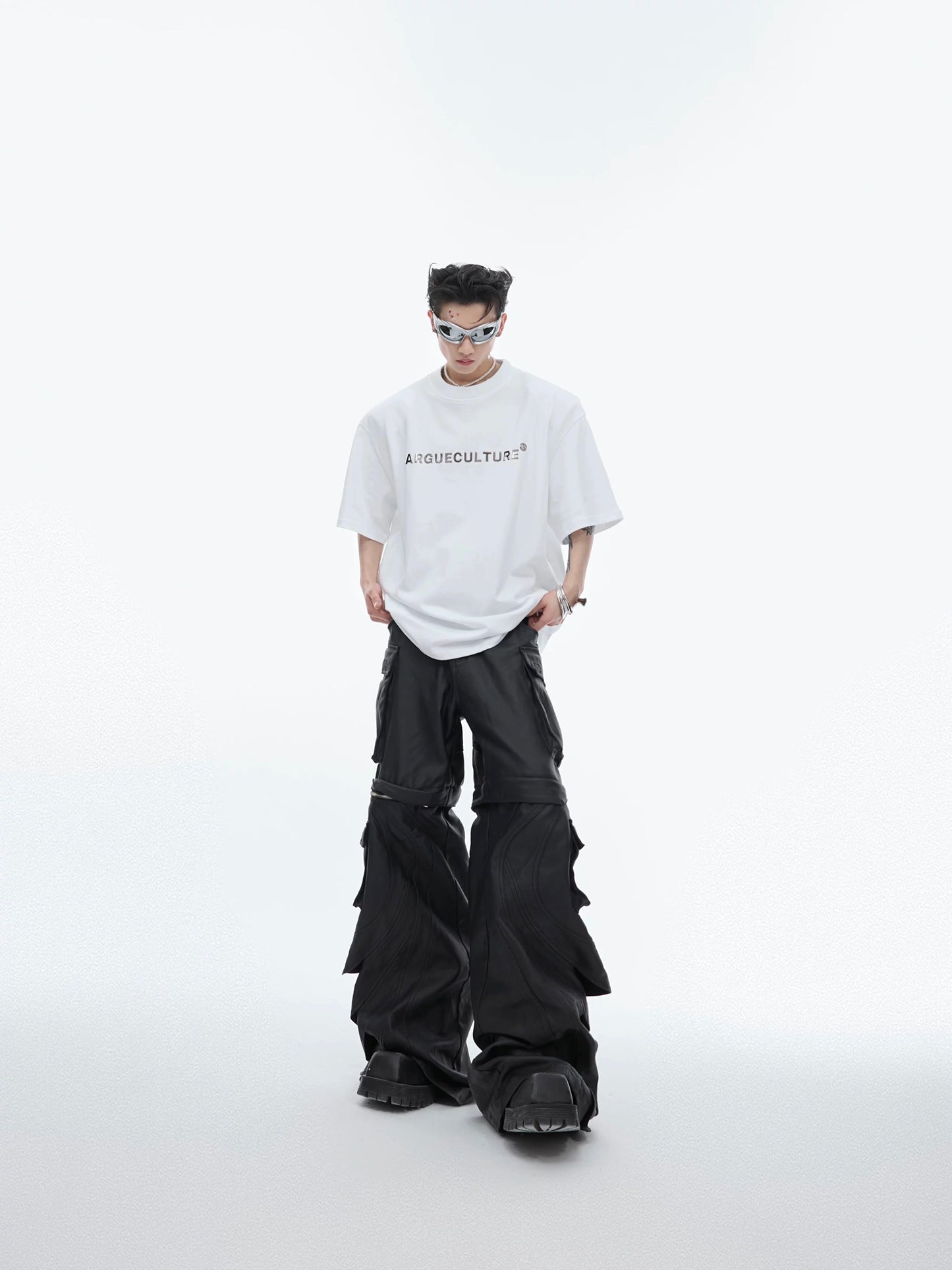 Silver plated stereoscopic metal logo t-shirt
