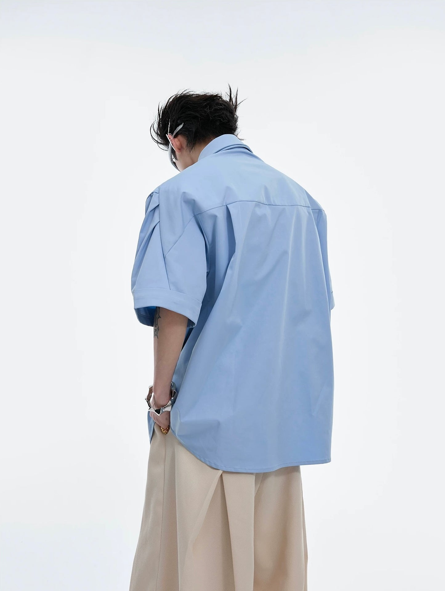 Double collar cushion shoulder shirt