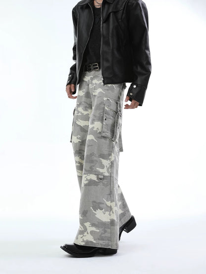 Strap pocket slimming camouflage pants