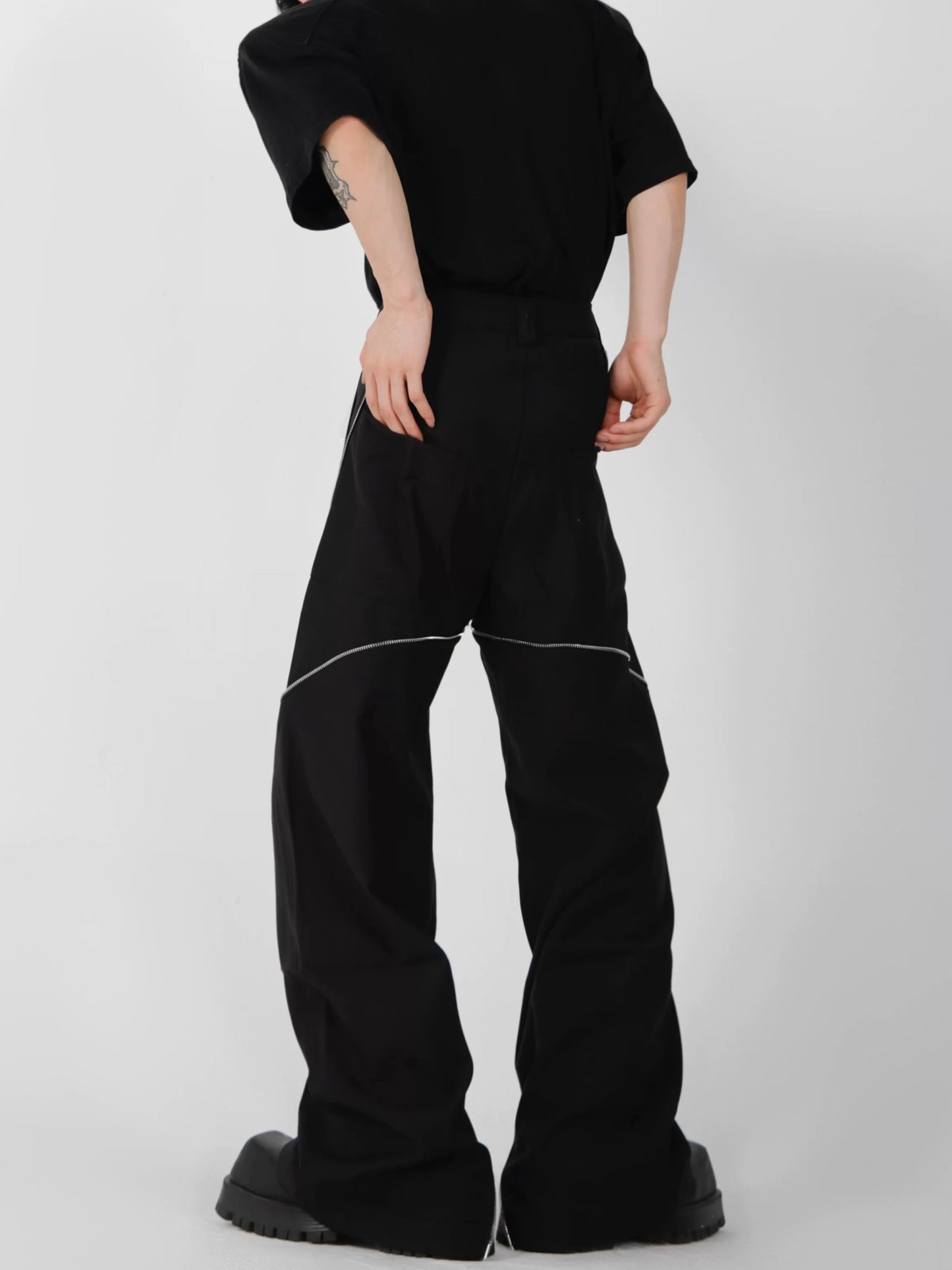 Zipper pull out straight pants