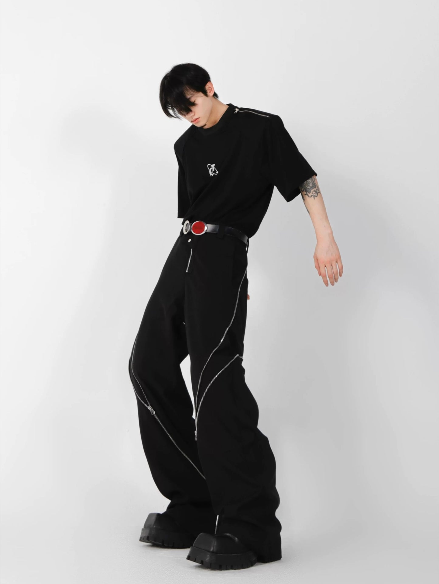 Zipper pull out straight pants