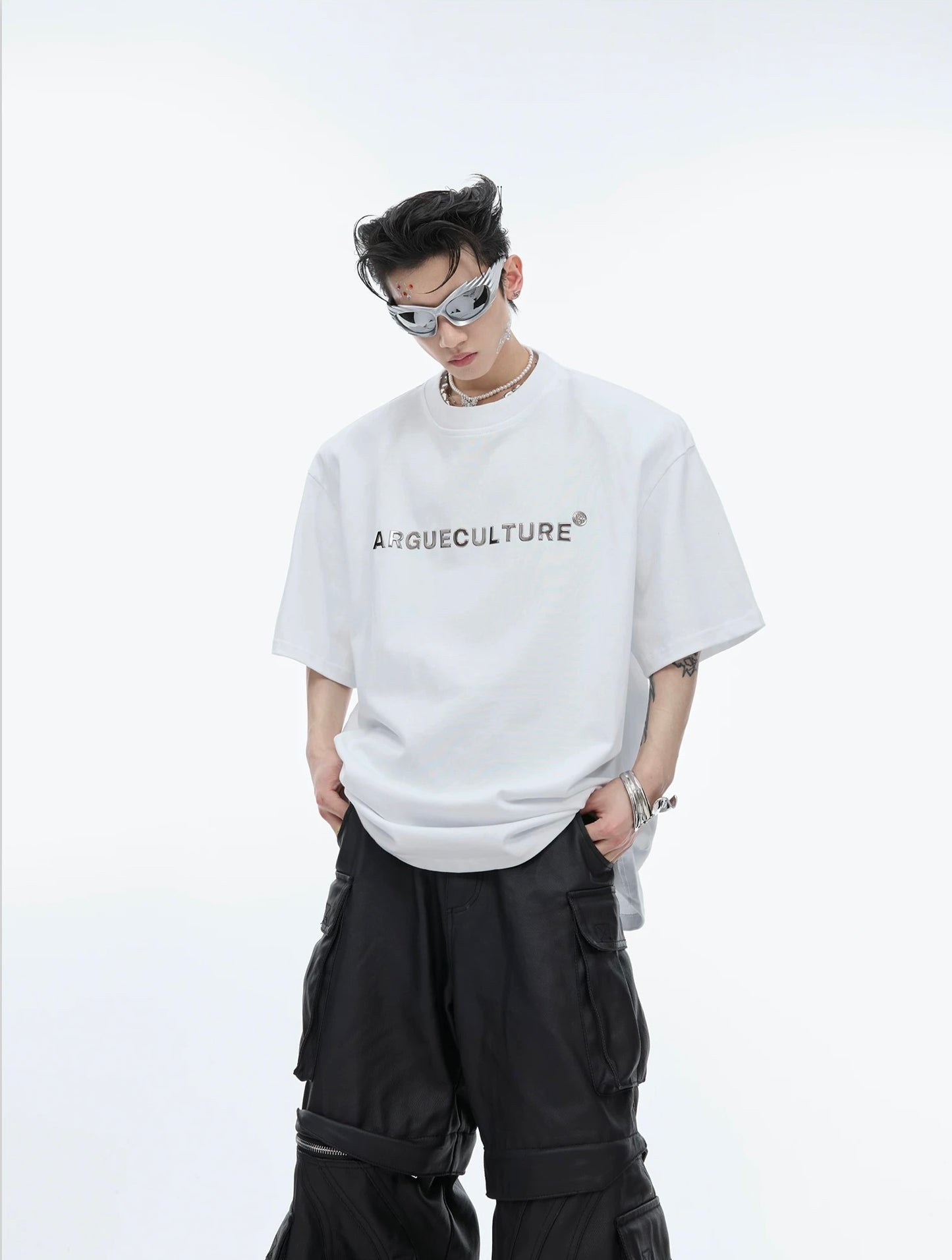 Silver plated stereoscopic metal logo t-shirt