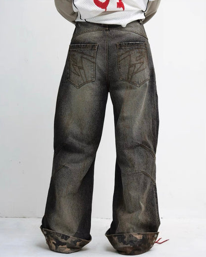 Mud dye camouflage straight leg jeans