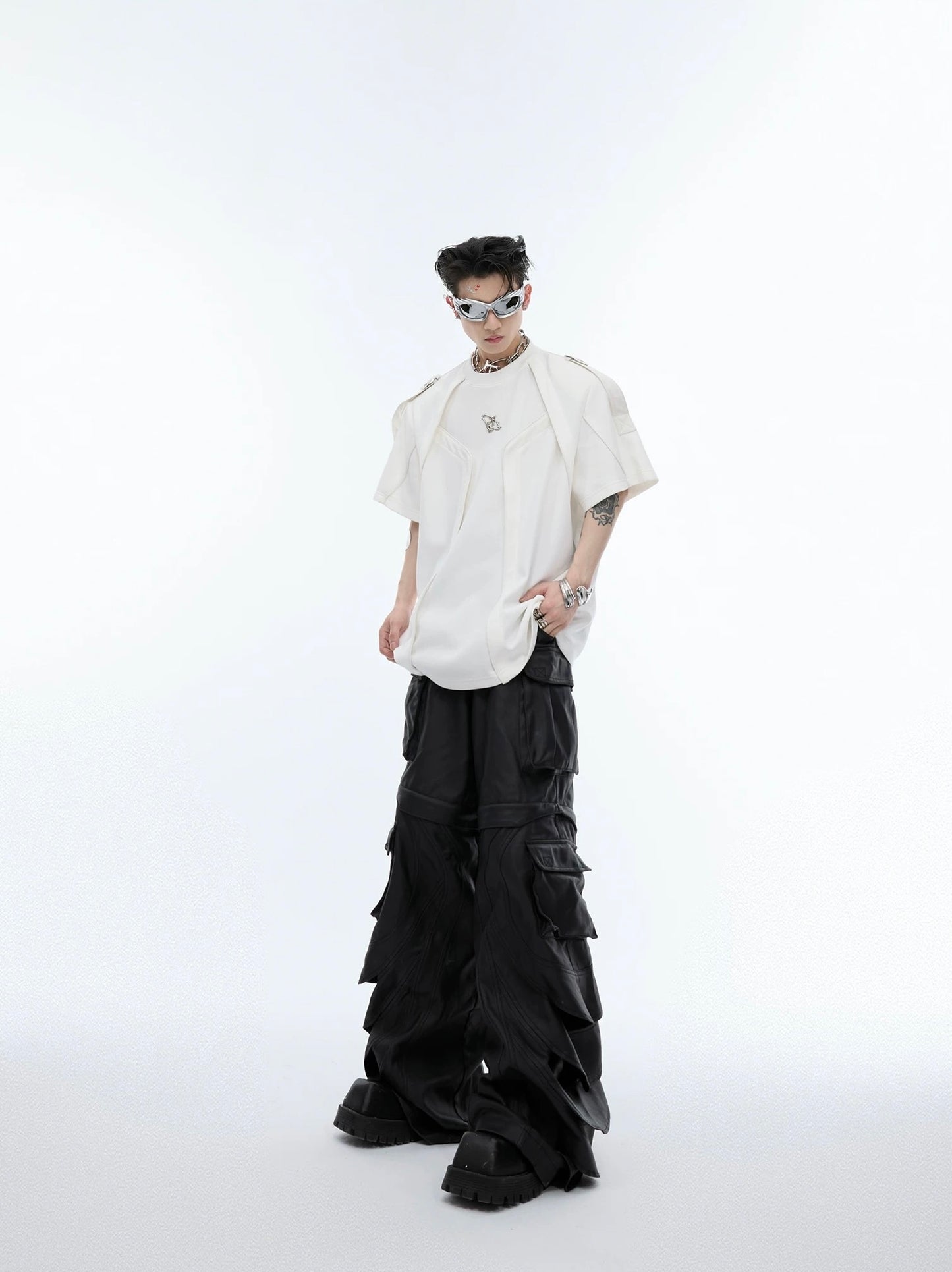 Heavy industry structured shoulder straps t-shirt