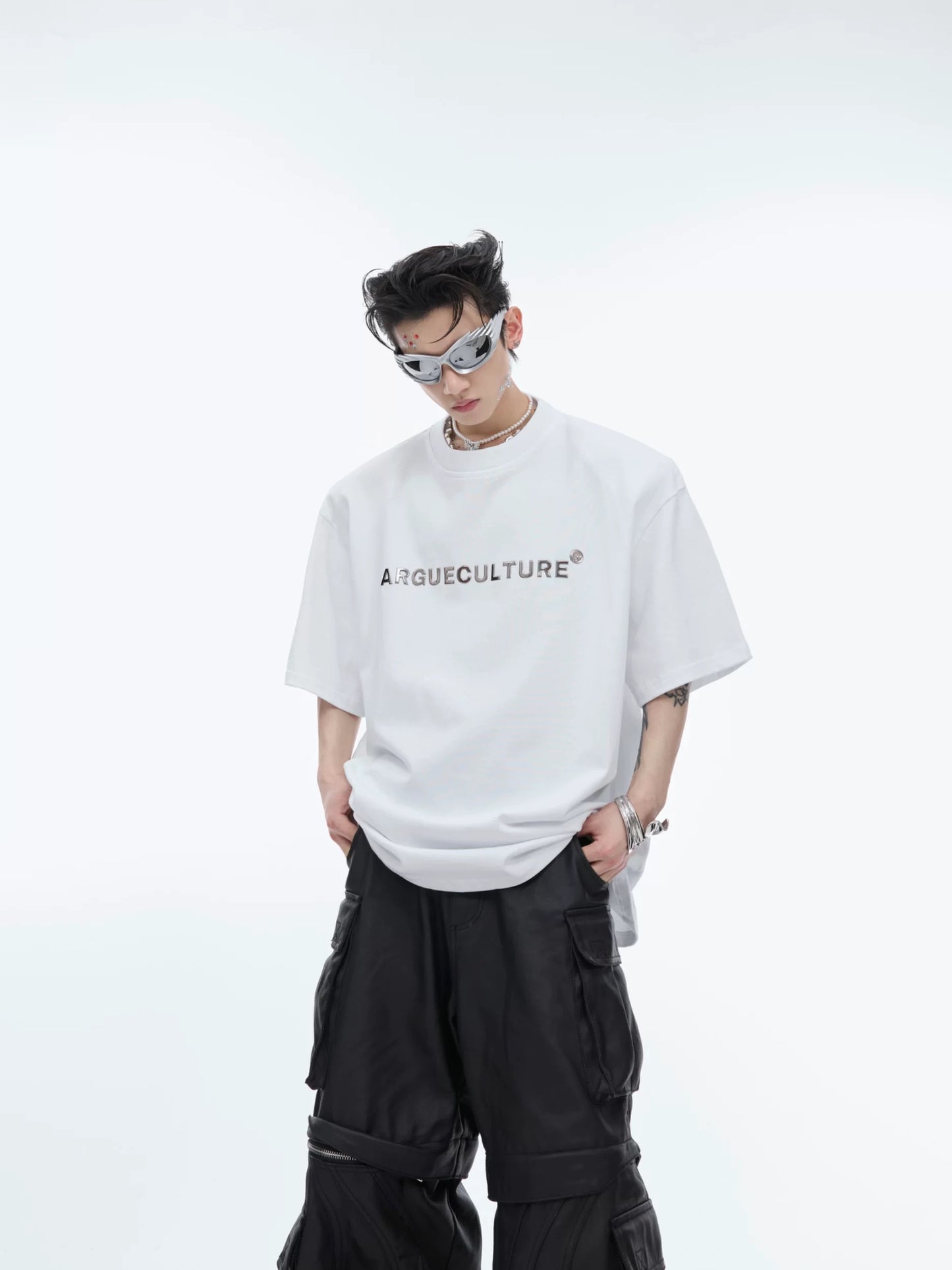 Silver plated stereoscopic metal logo t-shirt