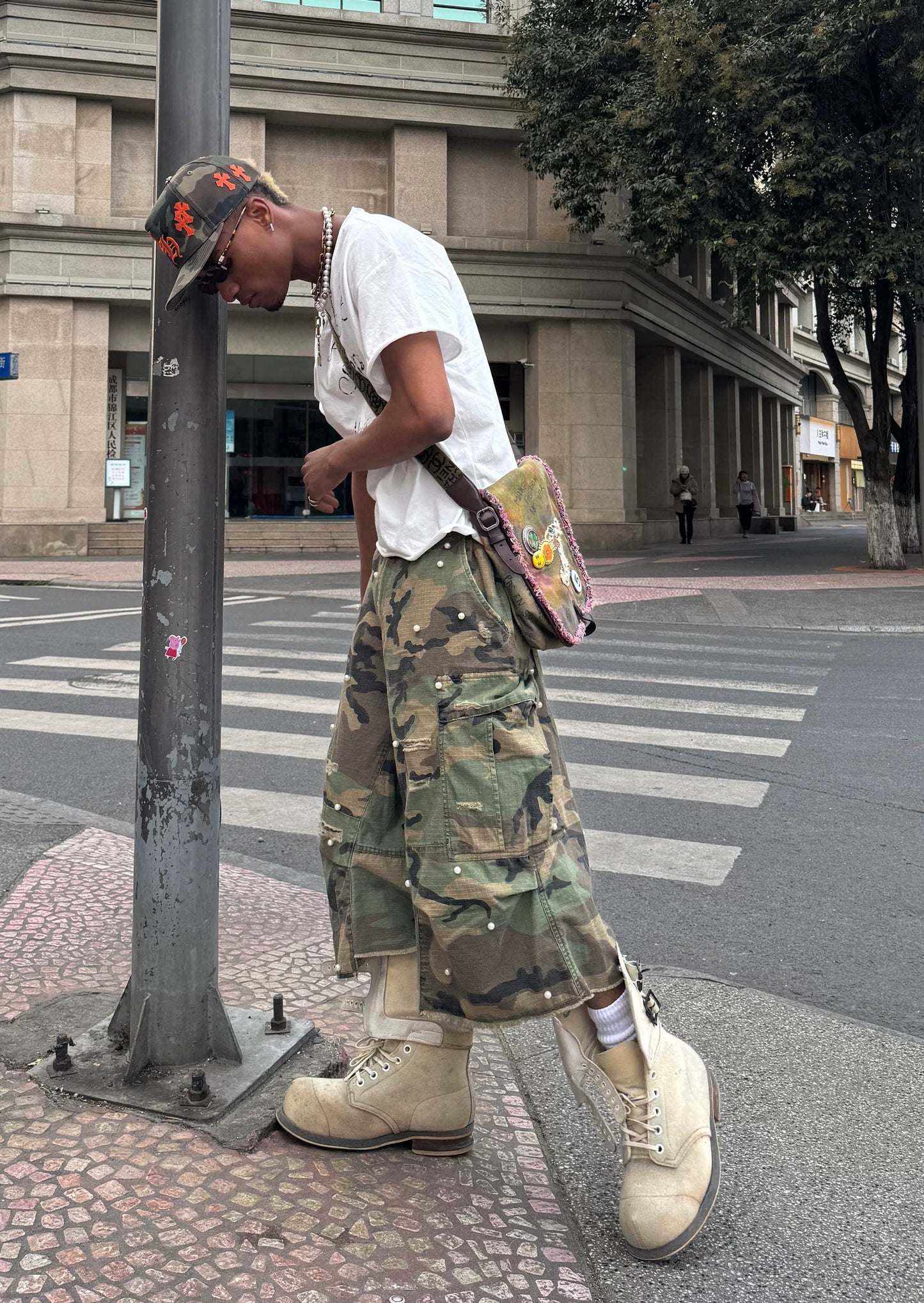 M65 improved baggy camouflage hole pearl shorts